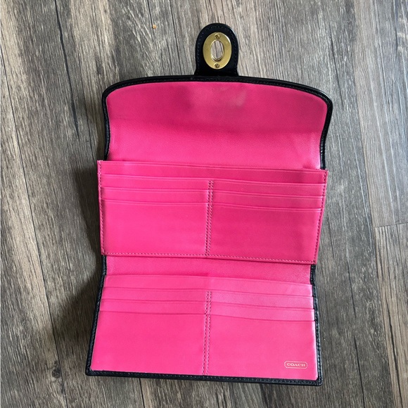 Coach Handbags - ❌❌SOLD❌❌🖤💖🖤VTG COACH Legacy Ali Leather Wallet🖤💖🖤